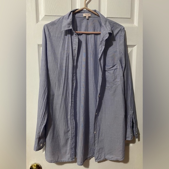 Aritzia Sunday Best Button down shirt - Picture 1 of 4